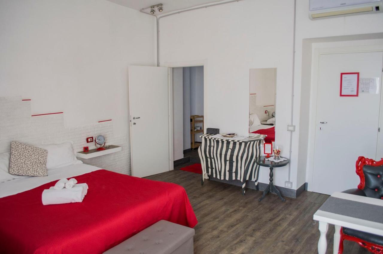 ローマ ルレ コーラ ディ リエンツォ Bed & Breakfast エクステリア 写真
