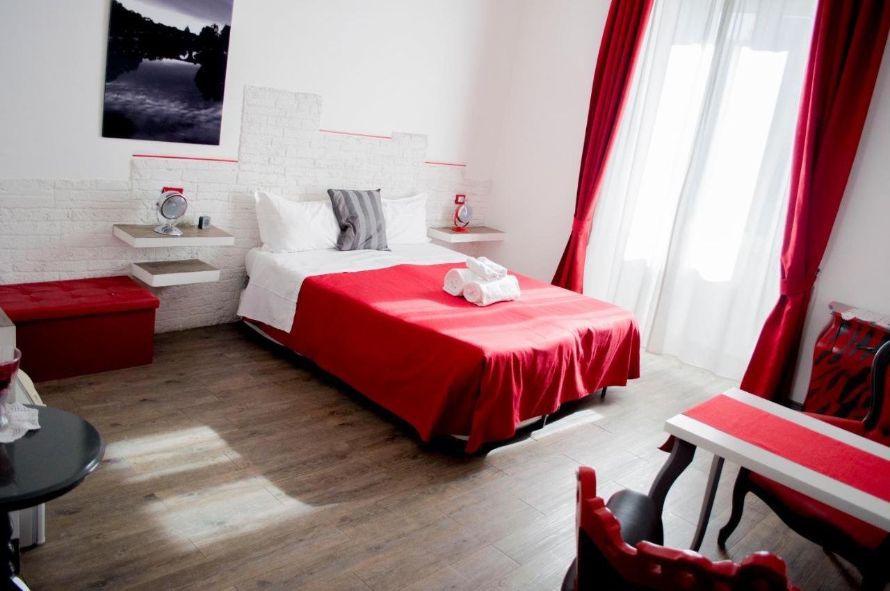 ローマ ルレ コーラ ディ リエンツォ Bed & Breakfast エクステリア 写真